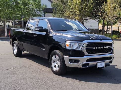 Used 2022 RAM 1500 Big Horn AWD/4WD image 3