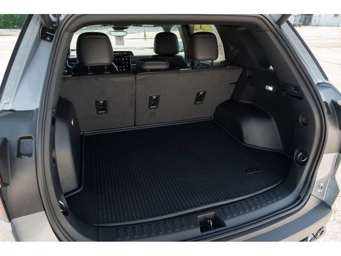 New 2026 GMC Terrain Elevation w/ Elevation Premium Package AWD/4WD image 32