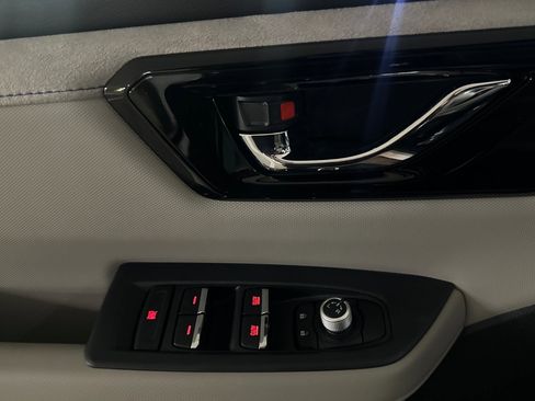 New 2025 Subaru Forester Limited image 11