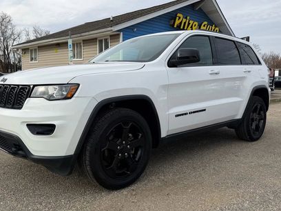 Used 2018 Jeep Grand Cherokee Laredo