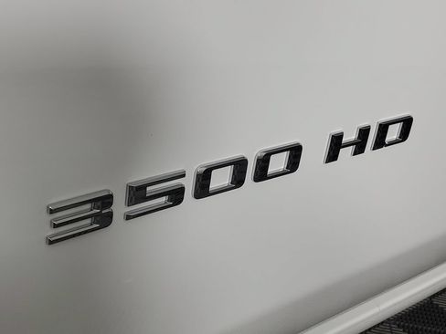 New 2026 Chevrolet Silverado 3500 LT w/ Convenience Package RWD image 13
