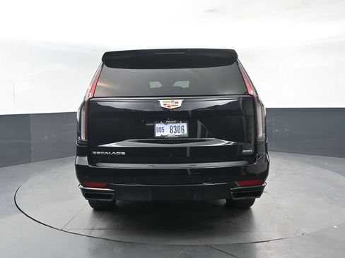 Used 2022 Cadillac Escalade Sport image 4