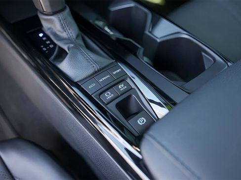 Used 2025 Toyota Camry XSE image 21