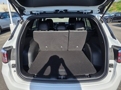 New 2026 Jeep Compass Latitude image 19