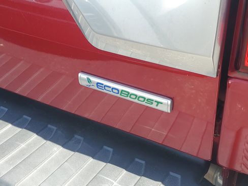 Used 2018 Ford F150 Platinum w/ Equipment Group 701A Luxury AWD/4WD image 9