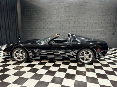 Used 2004 Chevrolet Corvette Coupe w/ Roof Package