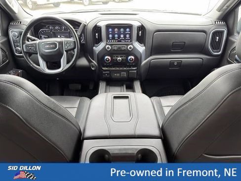 Used 2021 GMC Sierra 1500 SLT w/ SLT Premium Plus Package AWD/4WD image 8