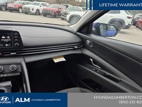 New 2026 Hyundai Elantra SE w/ Cargo Package FWD image 21