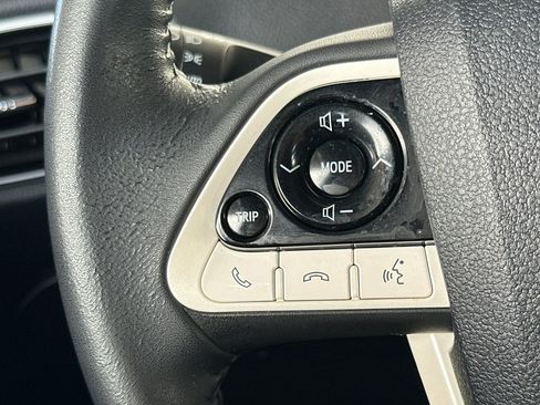 Certified 2017 Toyota Prius Four w/ Advanced Technology Package image 28