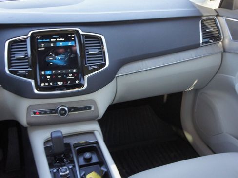 Certified 2023 Volvo XC90 B6 Plus w/ Protection Package Premier image 13