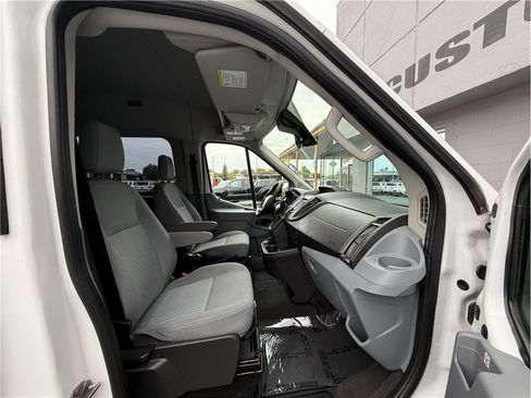Used 2019 Ford Transit 150 XLT RWD image 13