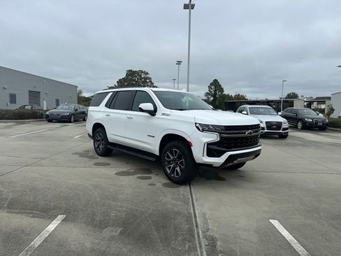 Used 2021 Chevrolet Tahoe Z71 image 3