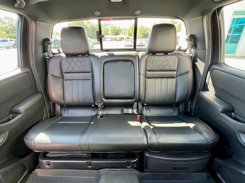 Used 2023 Nissan Frontier PRO-4X w/ Pro-4X Premium Package image 36