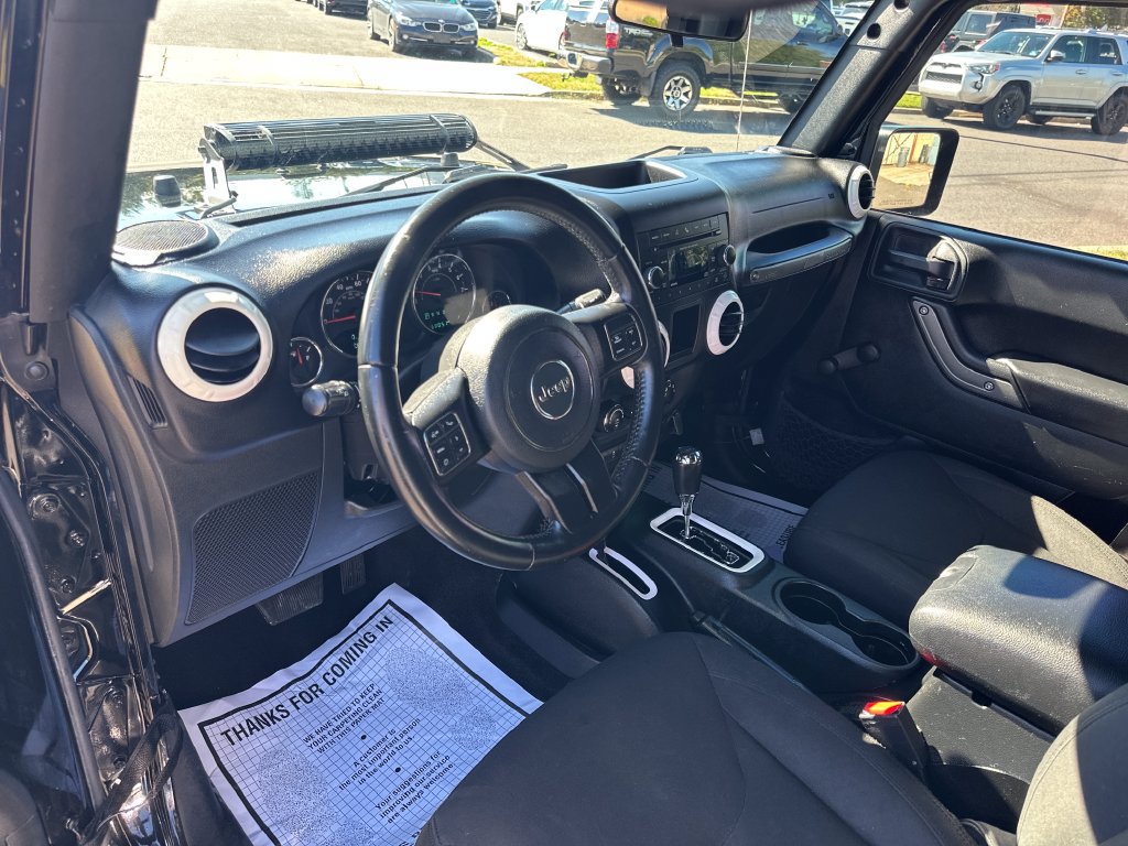 Used 2017 Jeep Wrangler Unlimited Sport w/ Connectivity Group AWD/4WD image 13