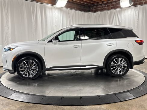 Used 2026 INFINITI QX60 Luxe w/ Cargo Package AWD/4WD image 8