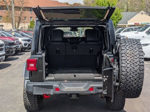 Used 2024 Jeep Wrangler Unlimited Rubicon AWD/4WD image 30