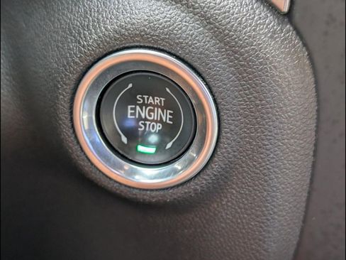 Used 2020 Chevrolet Silverado 1500 LT Trail Boss image 8