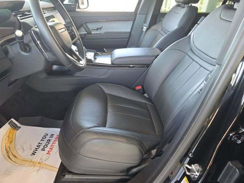 Used 2024 Land Rover Range Rover Sport SE AWD/4WD image 7