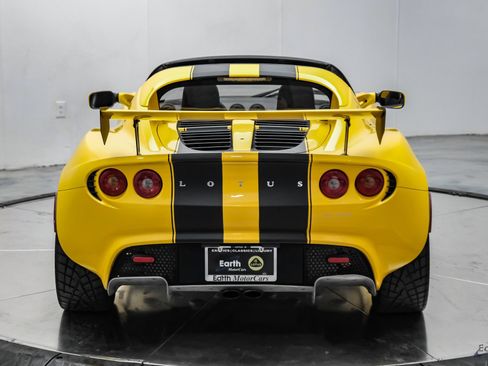 Used 2005 Lotus Elise RWD image 16