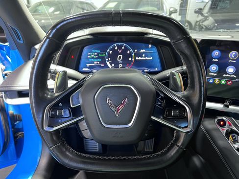 Used 2021 Chevrolet Corvette Stingray Coupe w/ Z51 Performance Package RWD image 12