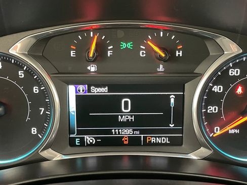 Used 2018 Chevrolet Equinox Premier image 27