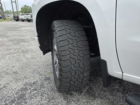 Used 2022 Chevrolet Silverado 1500 RST AWD/4WD image 39