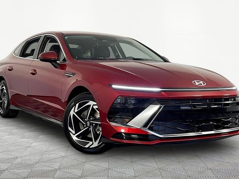 Certified 2026 Hyundai Sonata SEL FWD image 3