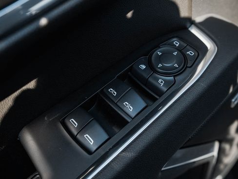New 2026 Chevrolet Silverado 1500 LTZ AWD/4WD image 15