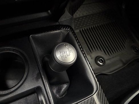 Used 2022 Toyota 4Runner TRD Off-Road Premium image 22