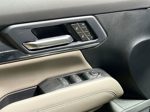 New 2026 GMC Terrain Elevation w/ Elevation Premium Package image 17