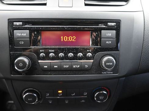 Used 2017 Nissan Sentra S w/ S Style Package image 9