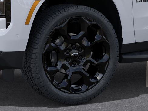 New 2026 Chevrolet Suburban RST AWD/4WD image 9