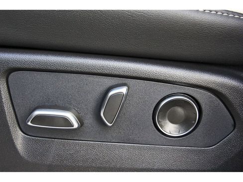 New 2026 Cadillac Escalade ESV Luxury image 23