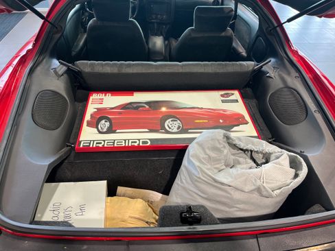 Used 1994 Pontiac Firebird Formula image 15