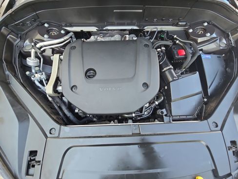 Used 2023 Volvo XC90 B6 Plus w/ Protection Package Premier image 36