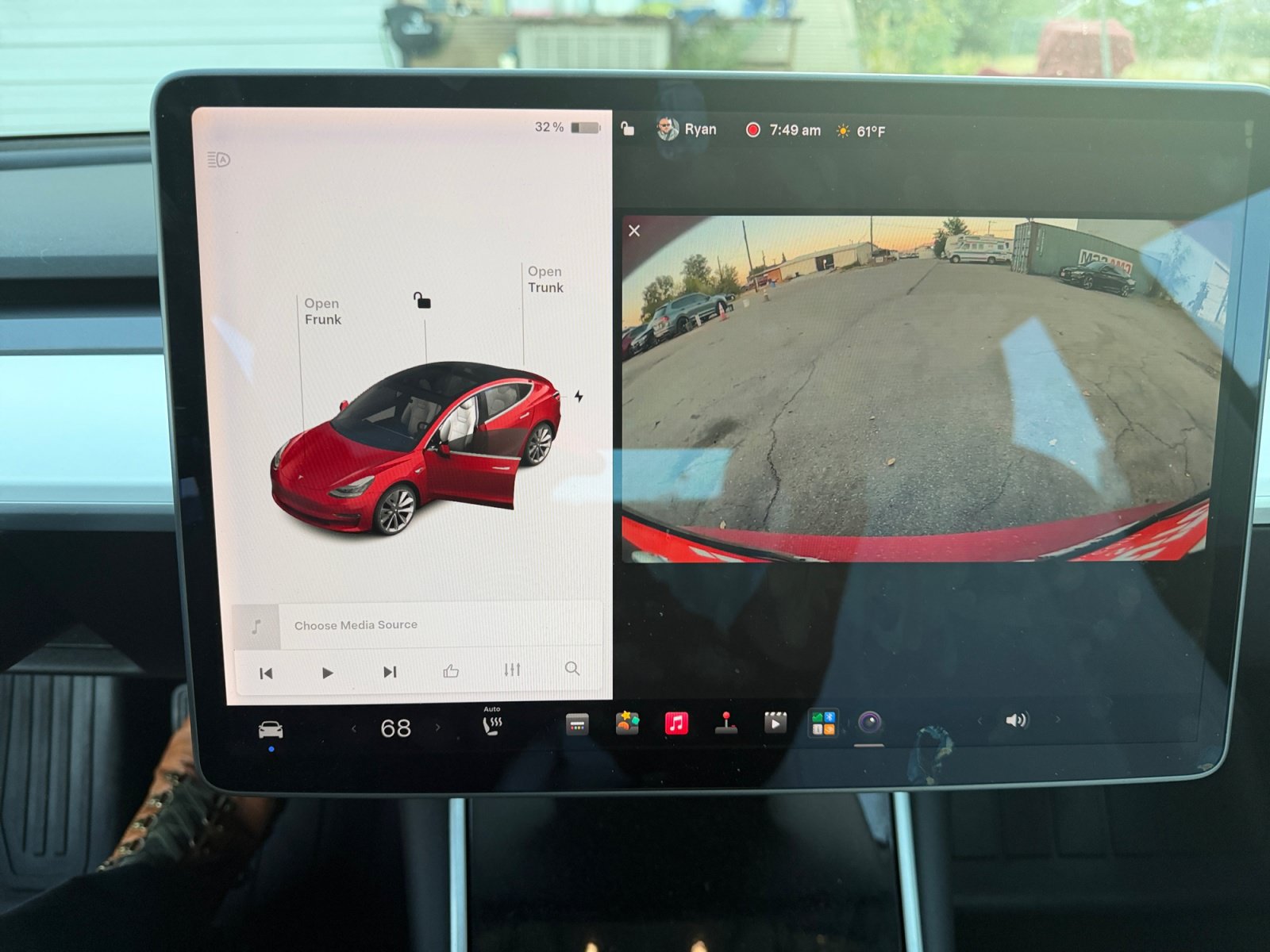 Used 2020 Tesla Model 3 Standard Range RWD image 24