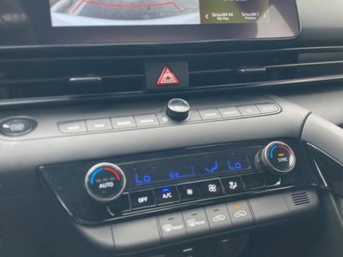 New 2026 Hyundai Elantra Sport FWD image 24