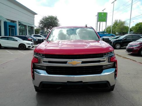 Used 2019 Chevrolet Silverado 1500 LT w/ Texas Edition image 2
