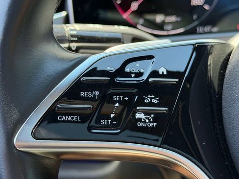 Used 2024 Mercedes-Benz E 450 4MATIC Sedan image 34