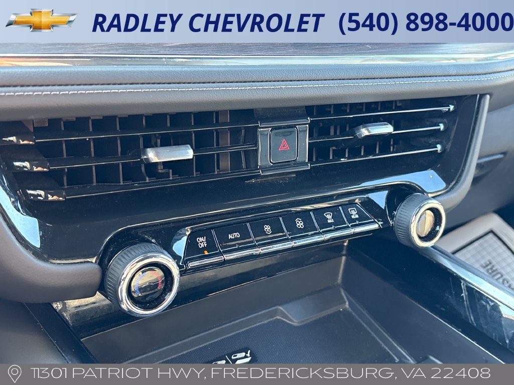Used 2025 Chevrolet Tahoe LT AWD/4WD image 11