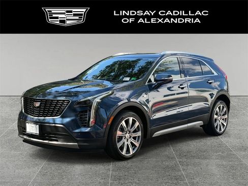 Certified 2022 Cadillac XT4 Premium Luxury w/ Technology Package image 1