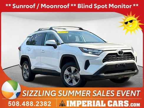 Used 2024 Toyota RAV4 XLE w/ Convenience Package AWD/4WD image 1