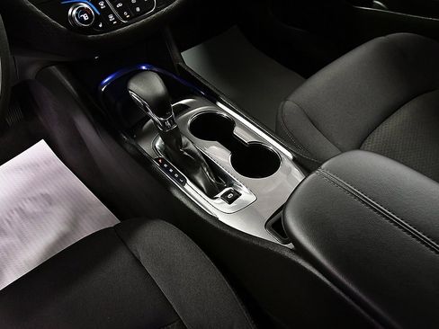 Used 2023 Chevrolet Malibu LT image 21