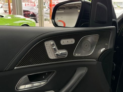 Used 2024 Mercedes-Benz GLS 63 AMG 4MATIC image 13