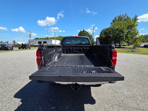 Used 2018 Chevrolet Silverado 2500 W/T AWD/4WD image 18