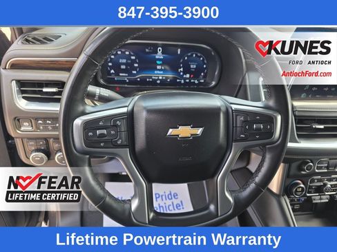 Used 2024 Chevrolet Suburban Premier AWD/4WD image 27