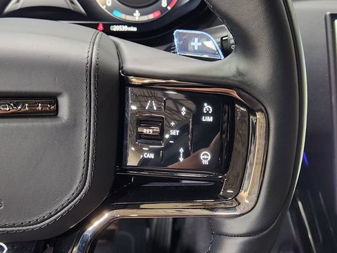 Used 2025 Land Rover Range Rover Sport SV Edition Two image 51