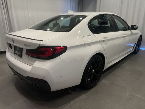 Certified 2023 BMW 530i xDrive w/ M Sport Package AWD/4WD image 6