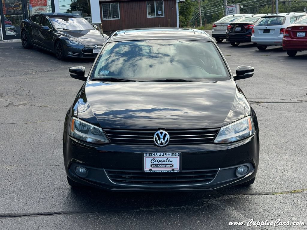 Used 2012 Volkswagen Jetta SEL FWD image 24