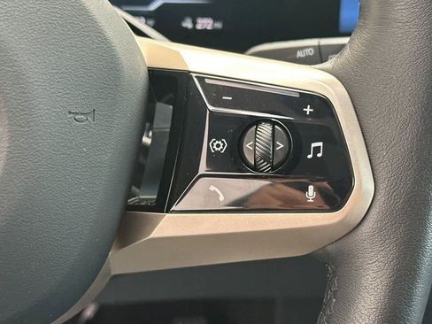 Used 2025 BMW iX xDrive50 w/ Premium Package image 29